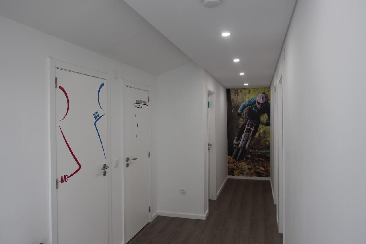 Uau Hostel 菲盖拉-达福什 外观 照片