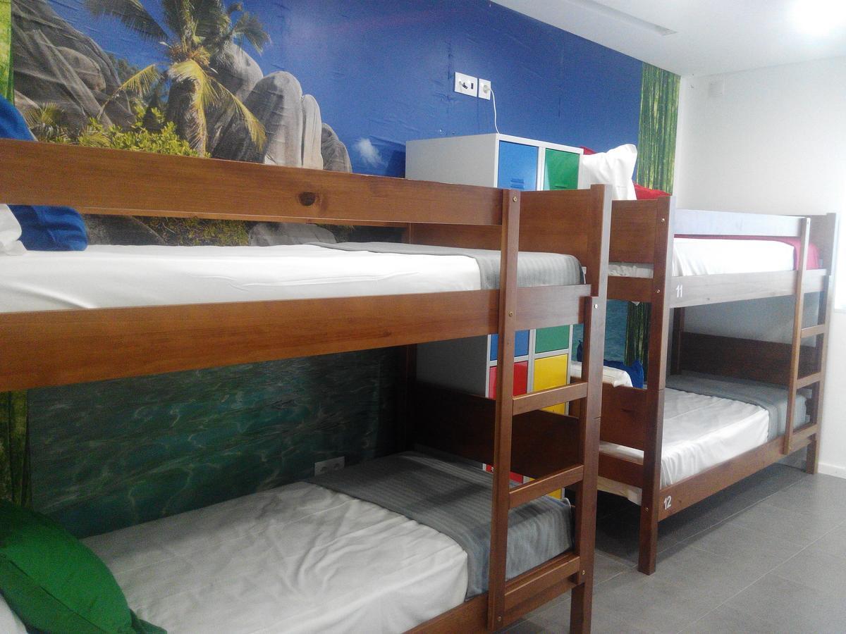 Uau Hostel 菲盖拉-达福什 外观 照片